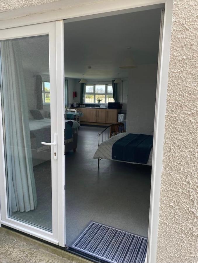 Mill House Studio Apartment Stranocum Extérieur photo